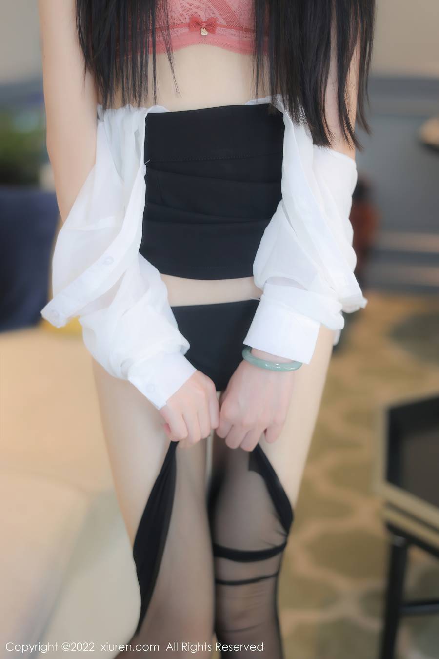 [XIUREN秀人网] 2022.11.16 NO.5861 77qiqi [79P-704MB]