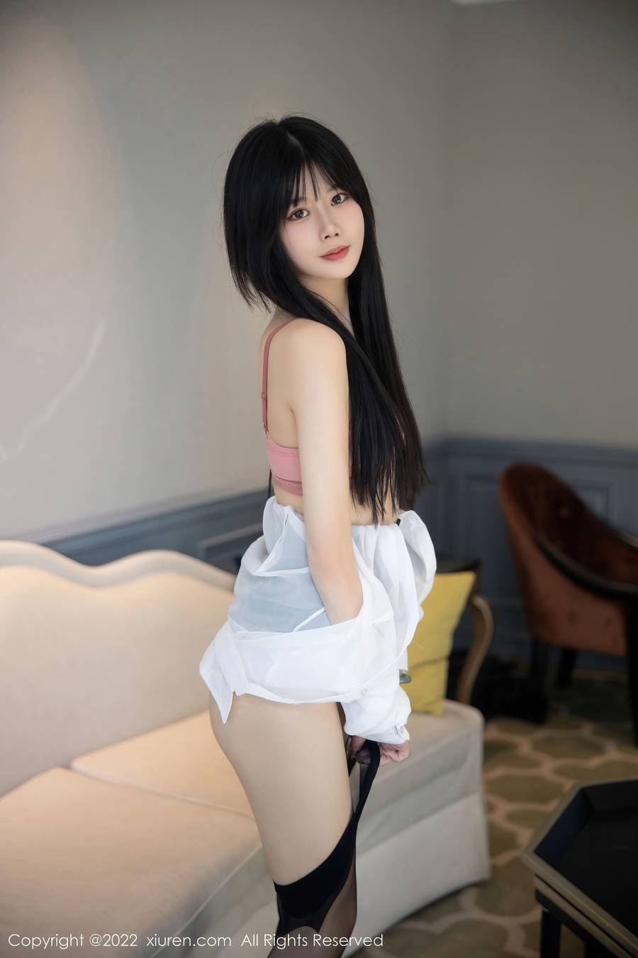 [XIUREN秀人网] 2022.11.16 NO.5861 77qiqi [79P-704MB]