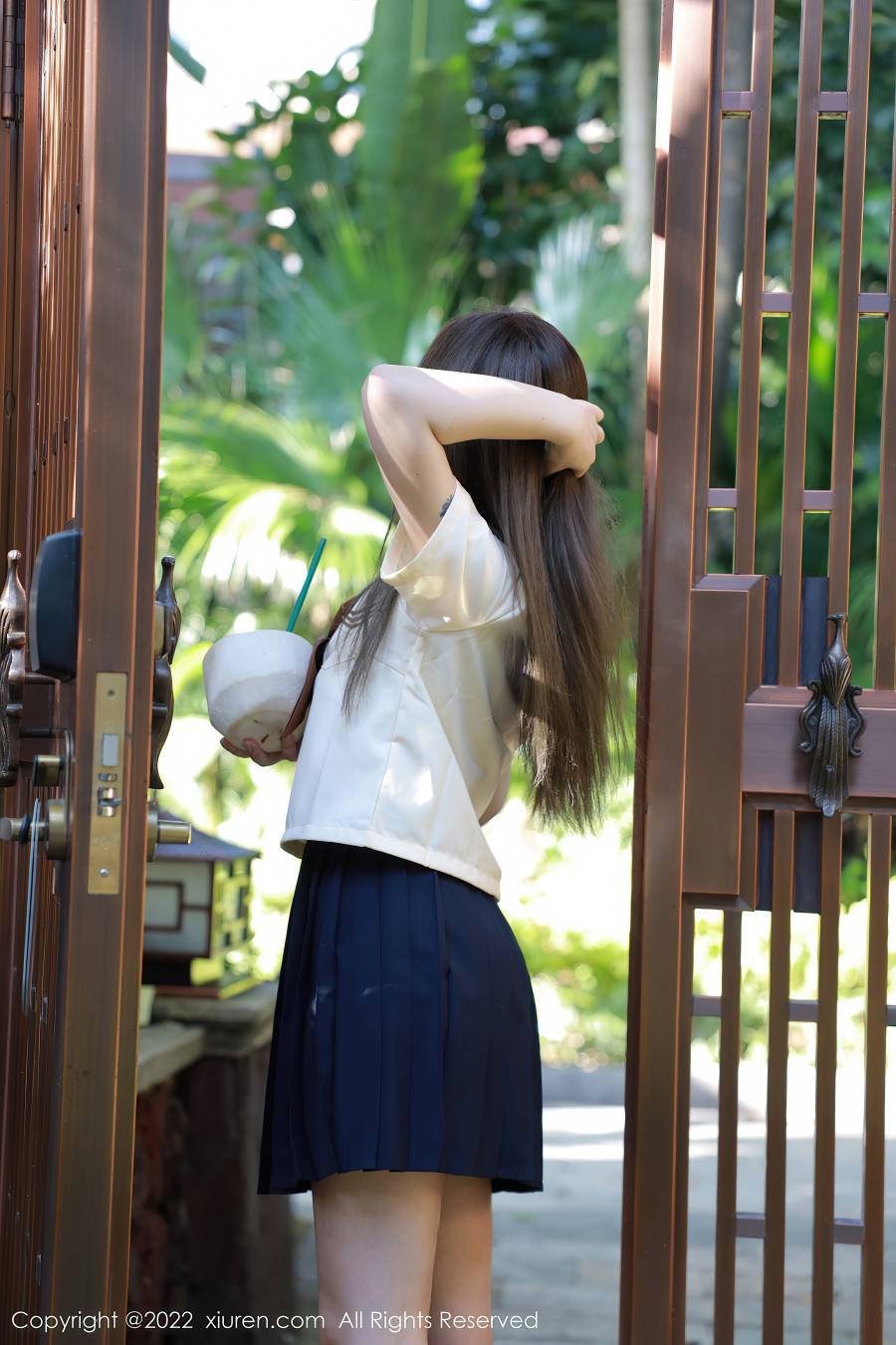 [XIUREN秀人网] 2022.12.20 NO.6021 Evelyn艾莉 [66P-672MB]