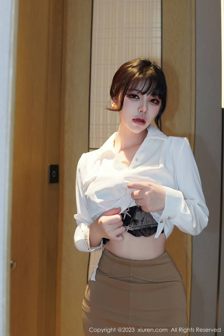 [XIUREN秀人网] 2023.01.10 NO.6111 桃桃子_ [86P-817MB]