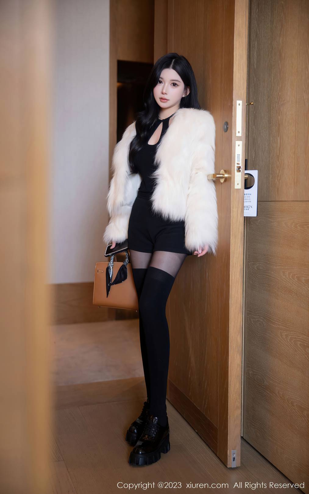 [XIUREN秀人网] 2023.02.03 NO.6212 林珊珊 [81P-724MB]