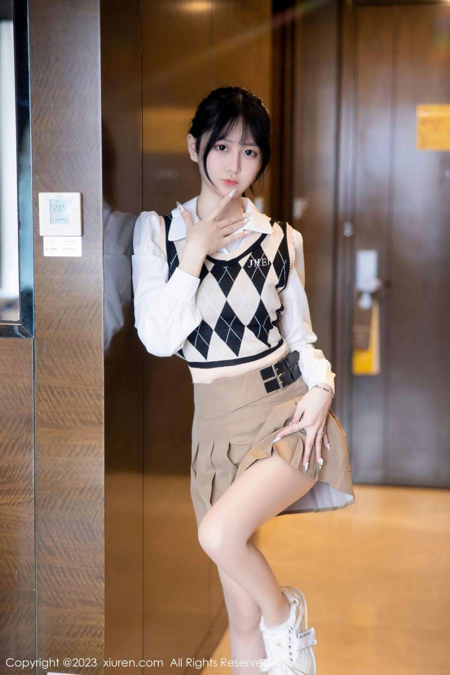 [XIUREN秀人网] 2023.02.27 NO.6329 谢小蒽 [94P-898MB]