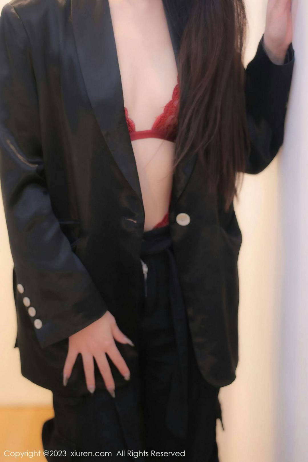 [XIUREN秀人网] 2023.03.14 NO.6409 四月月 [76P-555MB]