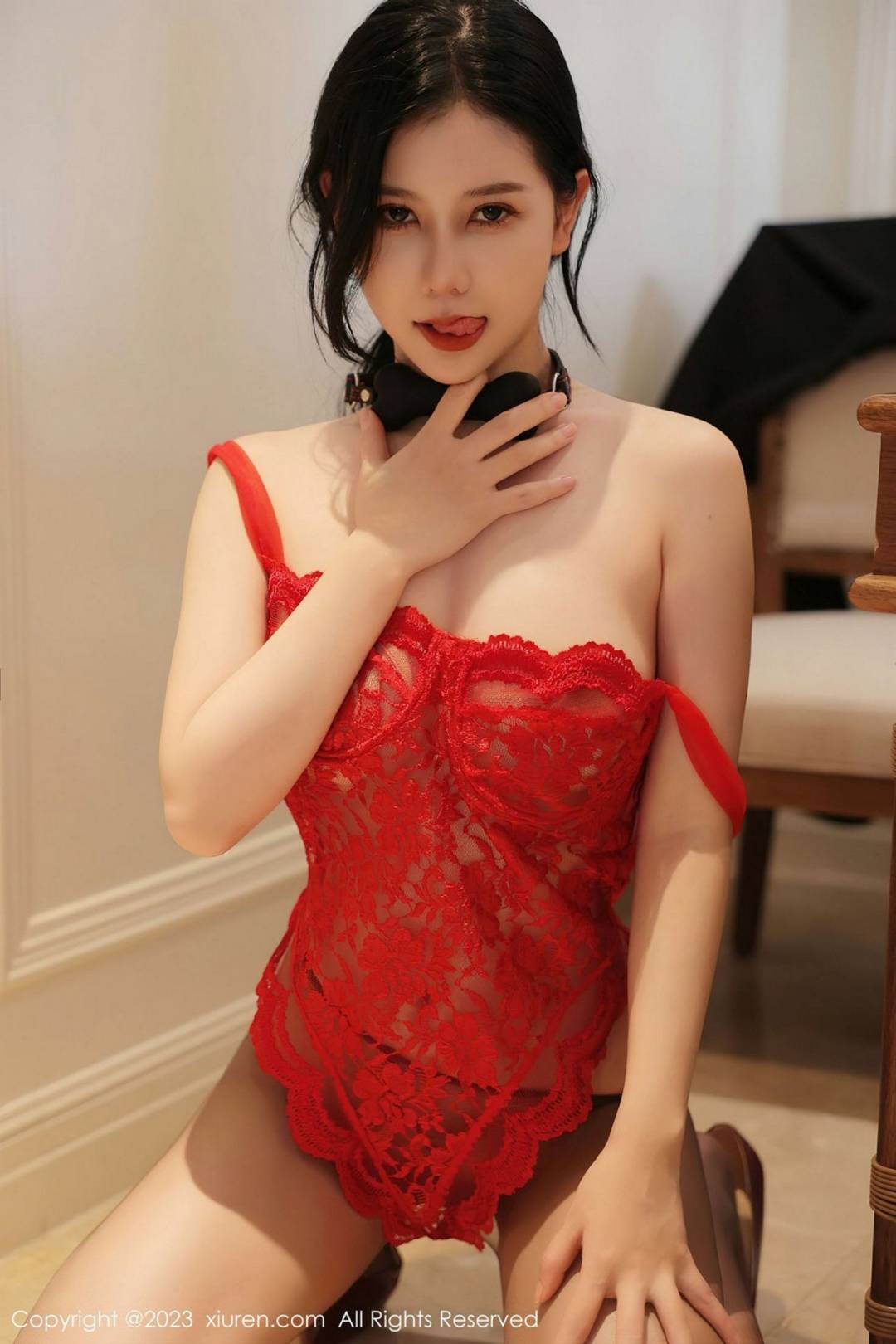 [XIUREN秀人网] 2023.03.27 NO.6475 尹甜甜 [69P-638MB]