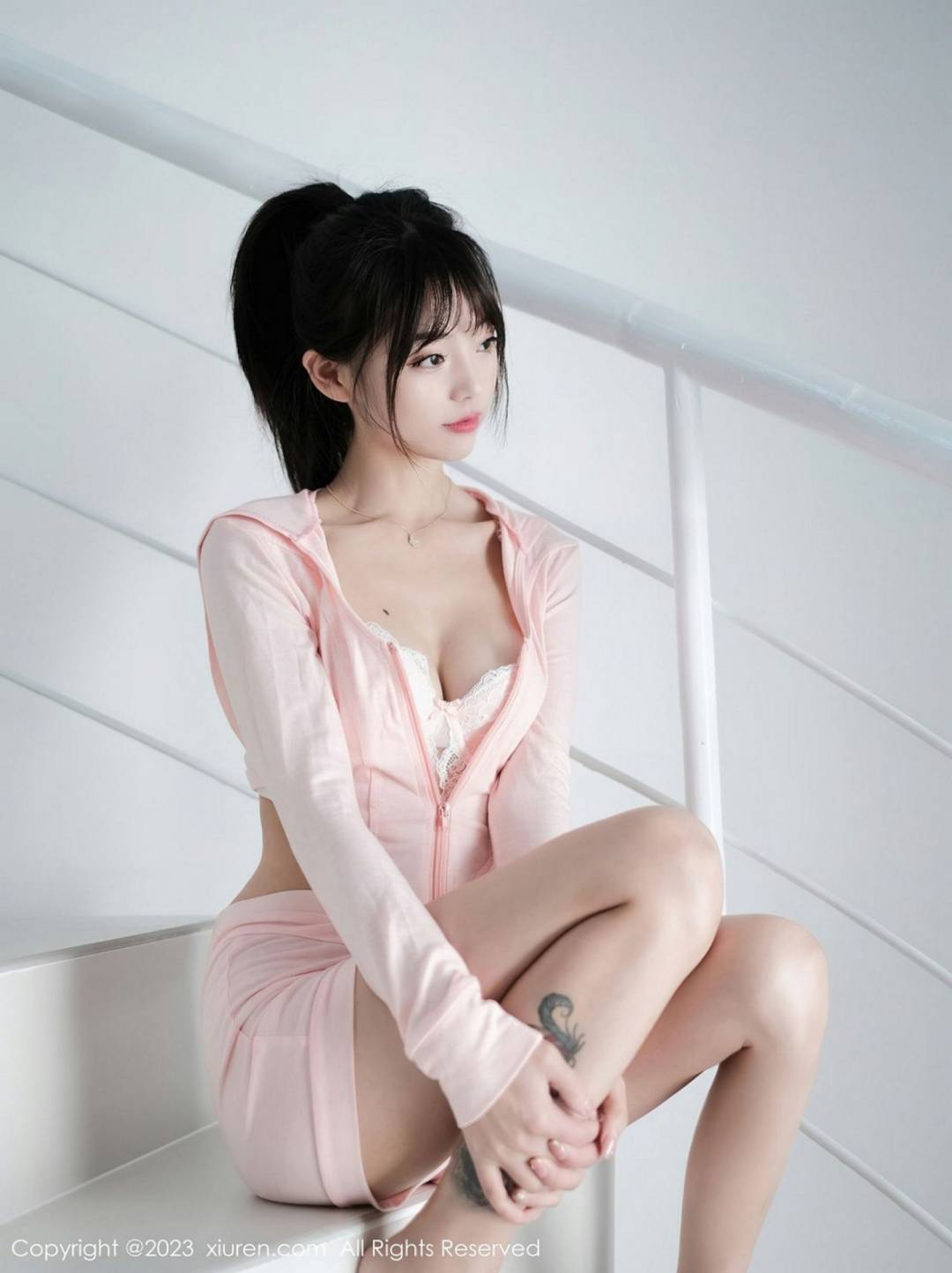 [XIUREN秀人网] 2023.03.29 NO.6490 佘贝拉bella [50P-375MB]