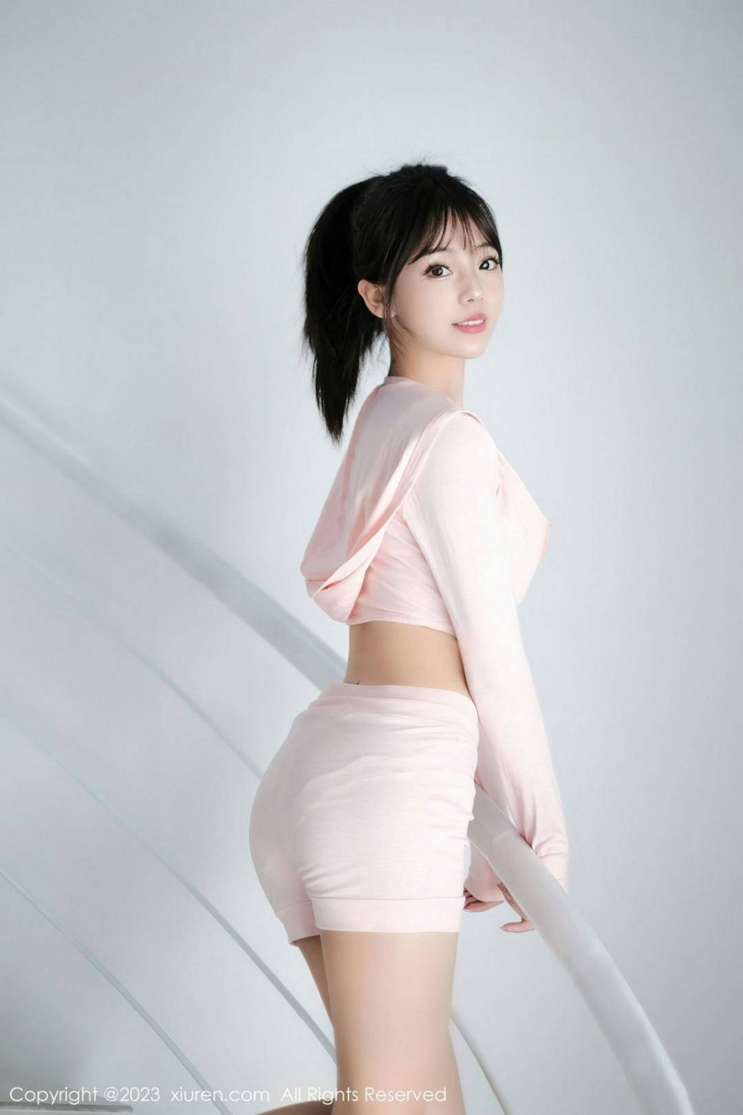[XIUREN秀人网] 2023.03.29 NO.6490 佘贝拉bella [50P-375MB]