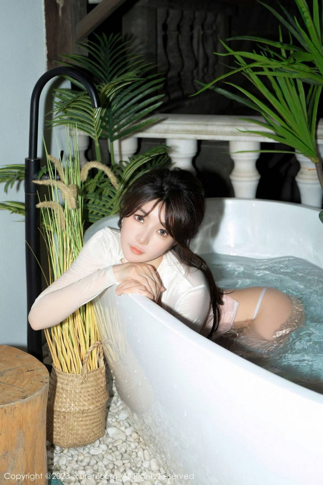 [XIUREN秀人网] 2023.03.29 NO.6489 婠婠麽 [66P-545MB]