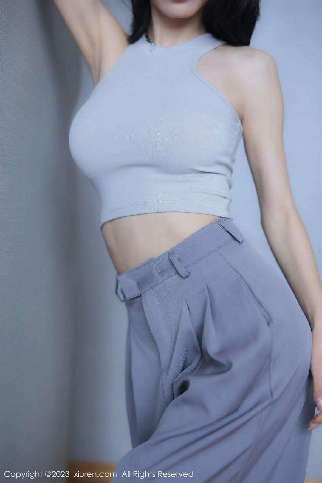 [XIUREN秀人网] 2023.04.11 NO.6552 lingyu69 [80P-777MB]