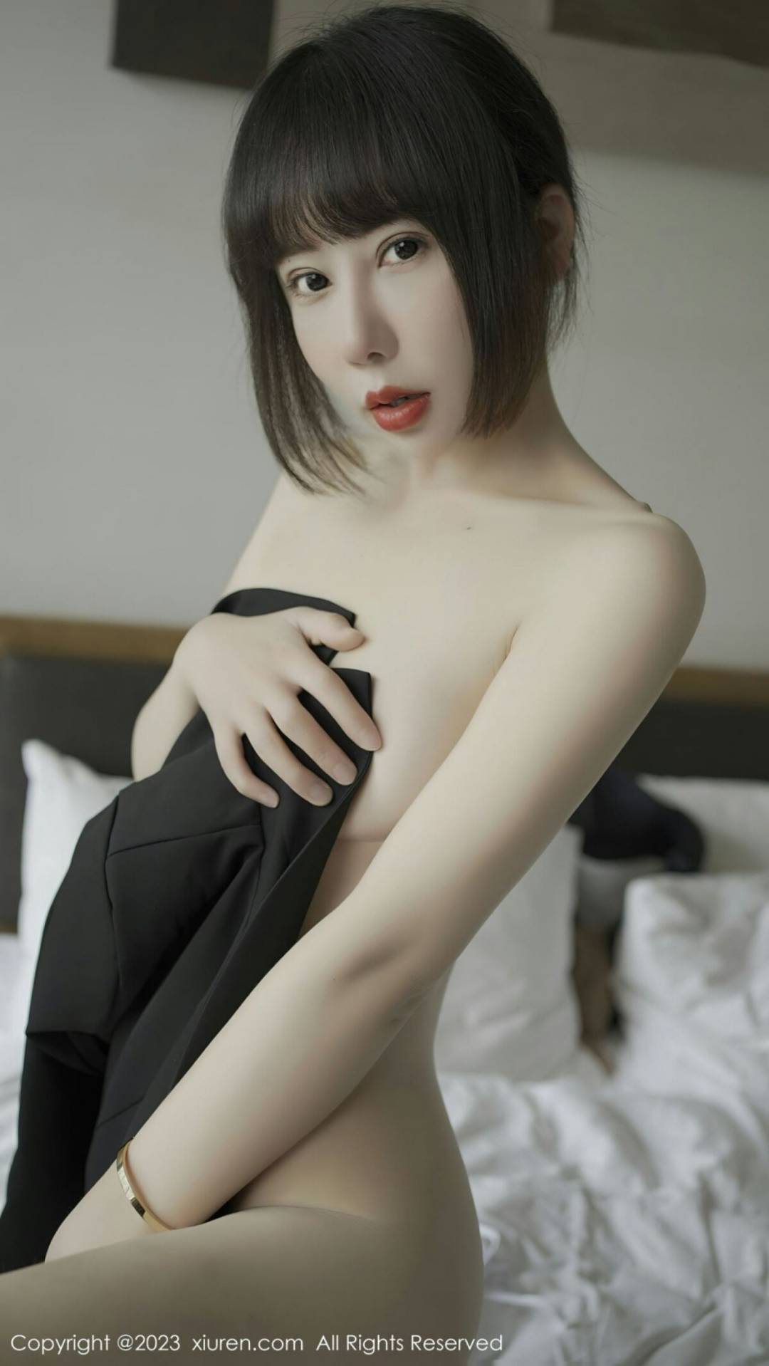 [XIUREN秀人网] 2023.04.25 NO.6629 夏馨瑶 [70P-535MB]