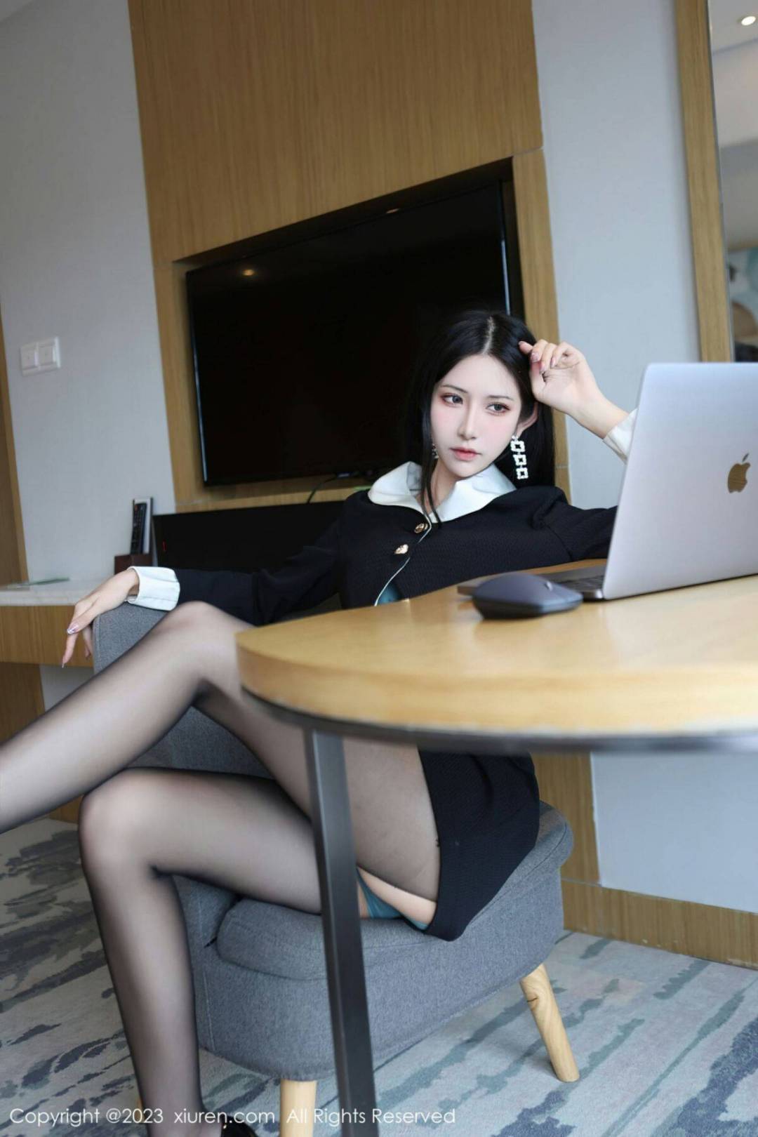 [XIUREN秀人网] 2023.05.08 NO.6695 依娜Yina [82P-785MB]