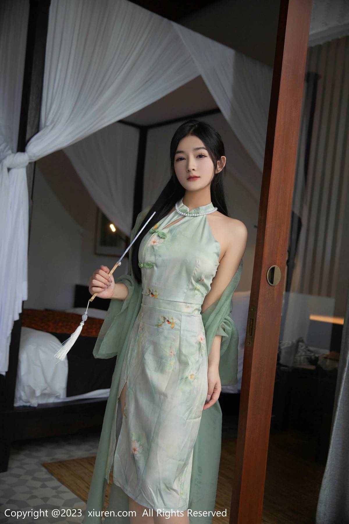 [XIUREN秀人网] 2023.06.08 NO.6880 谭小灵 [80P-759MB]