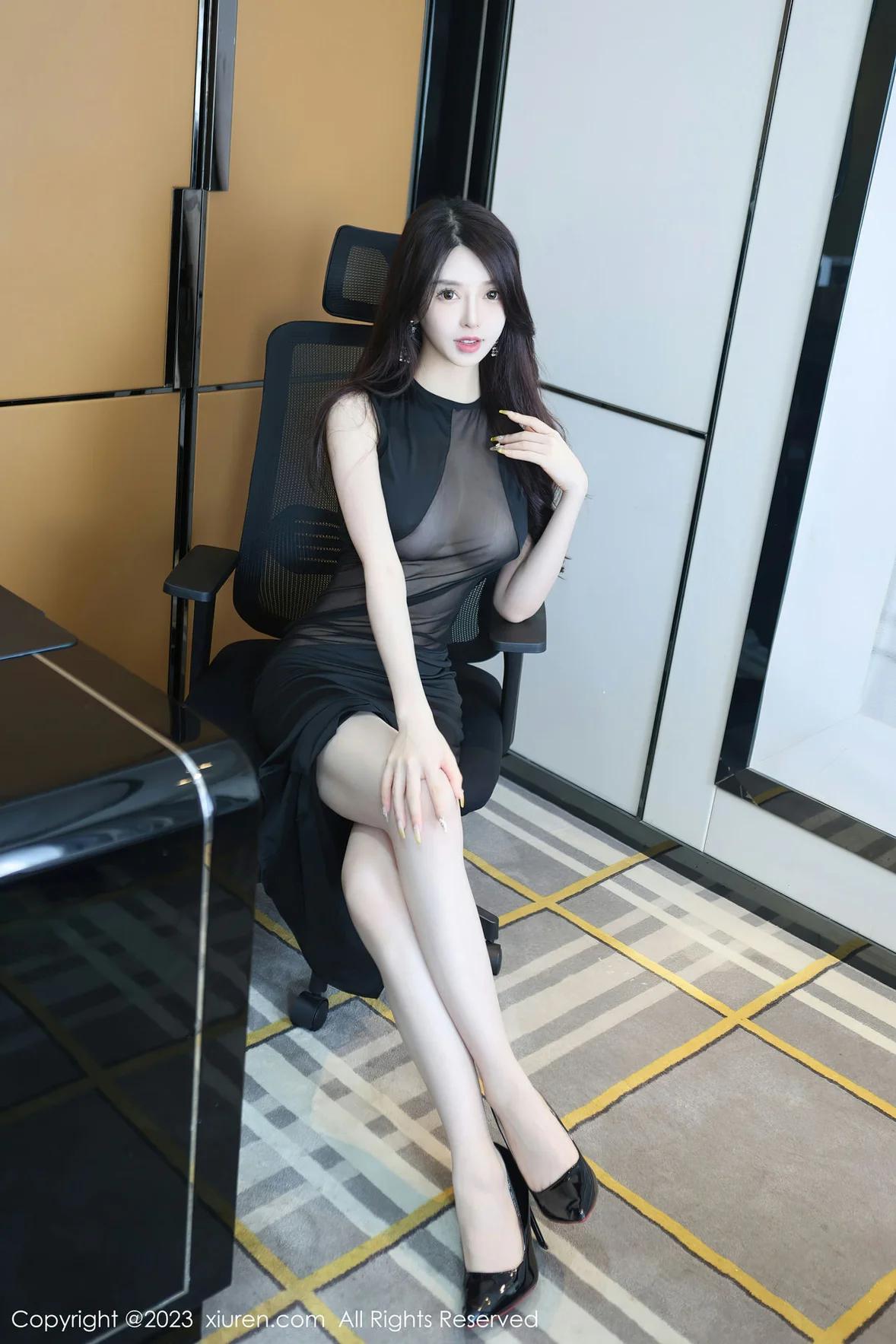 [XIUREN秀人网] 2023.06.19 NO.6937 玉兔miki [81P-740MB]
