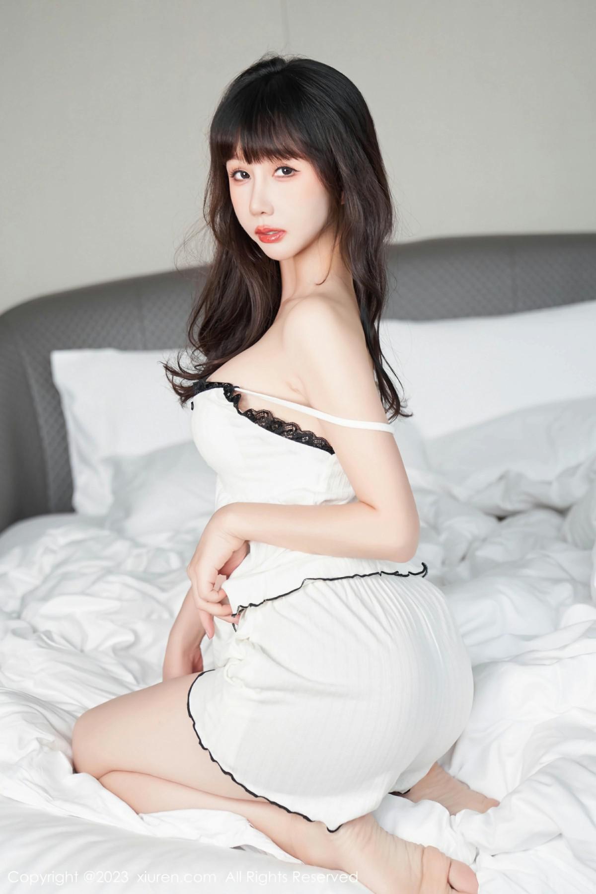 [XIUREN秀人网] 2023.06.26 NO.6975 波巧酱 [106P-825MB]