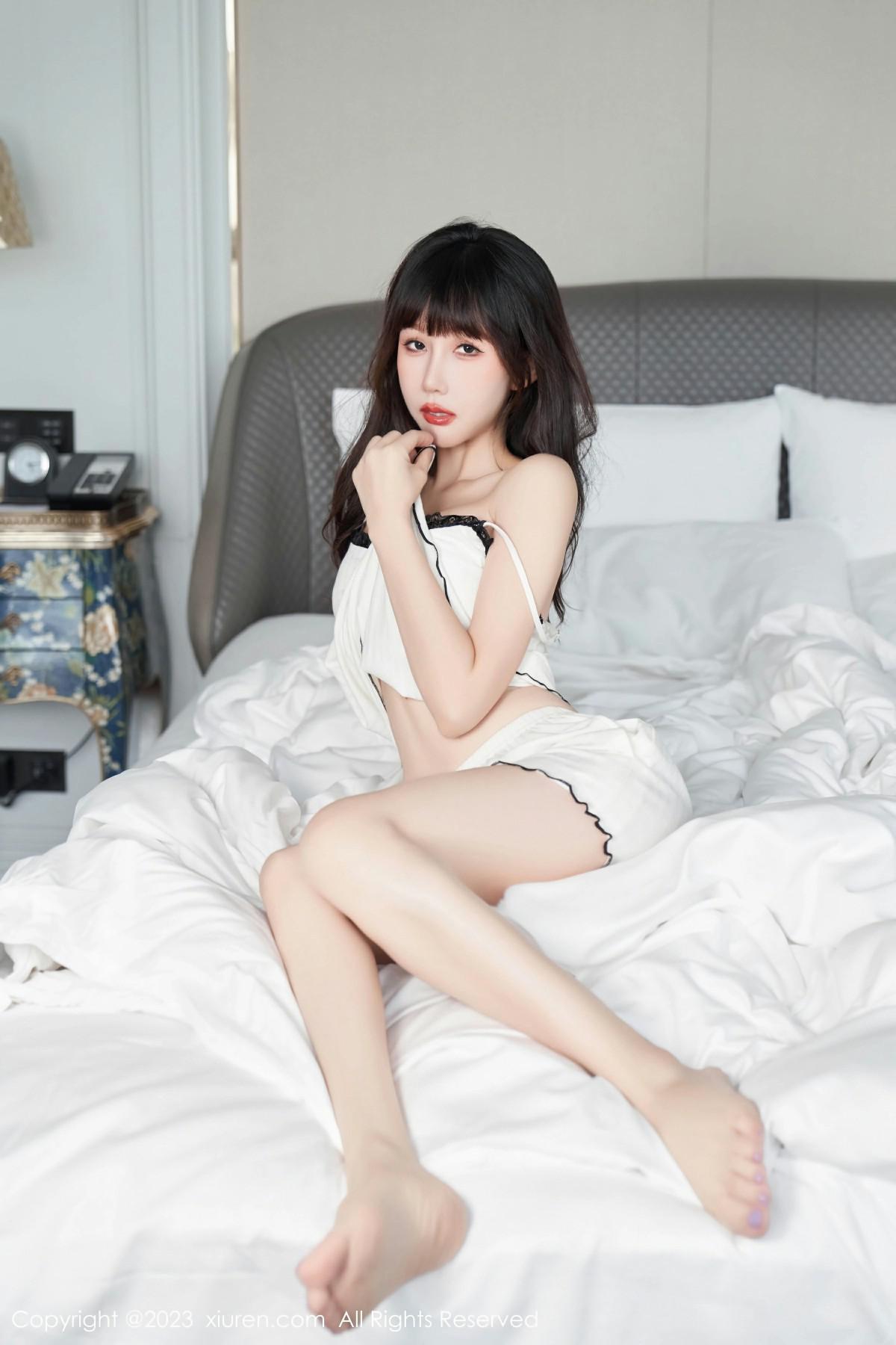 [XIUREN秀人网] 2023.06.26 NO.6975 波巧酱 [106P-825MB]