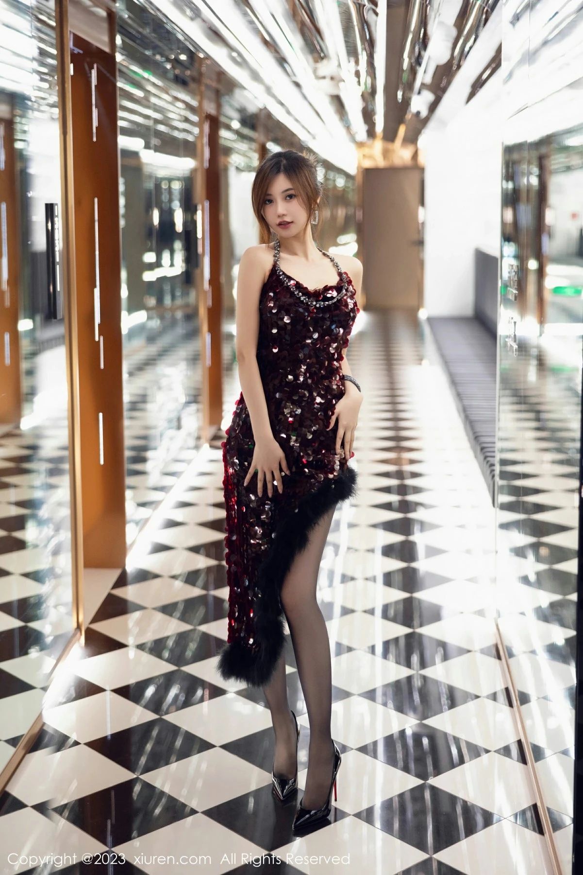 [XIUREN秀人网] 2023.11.17 NO.7679 绮里嘉ula [98P-899MB]