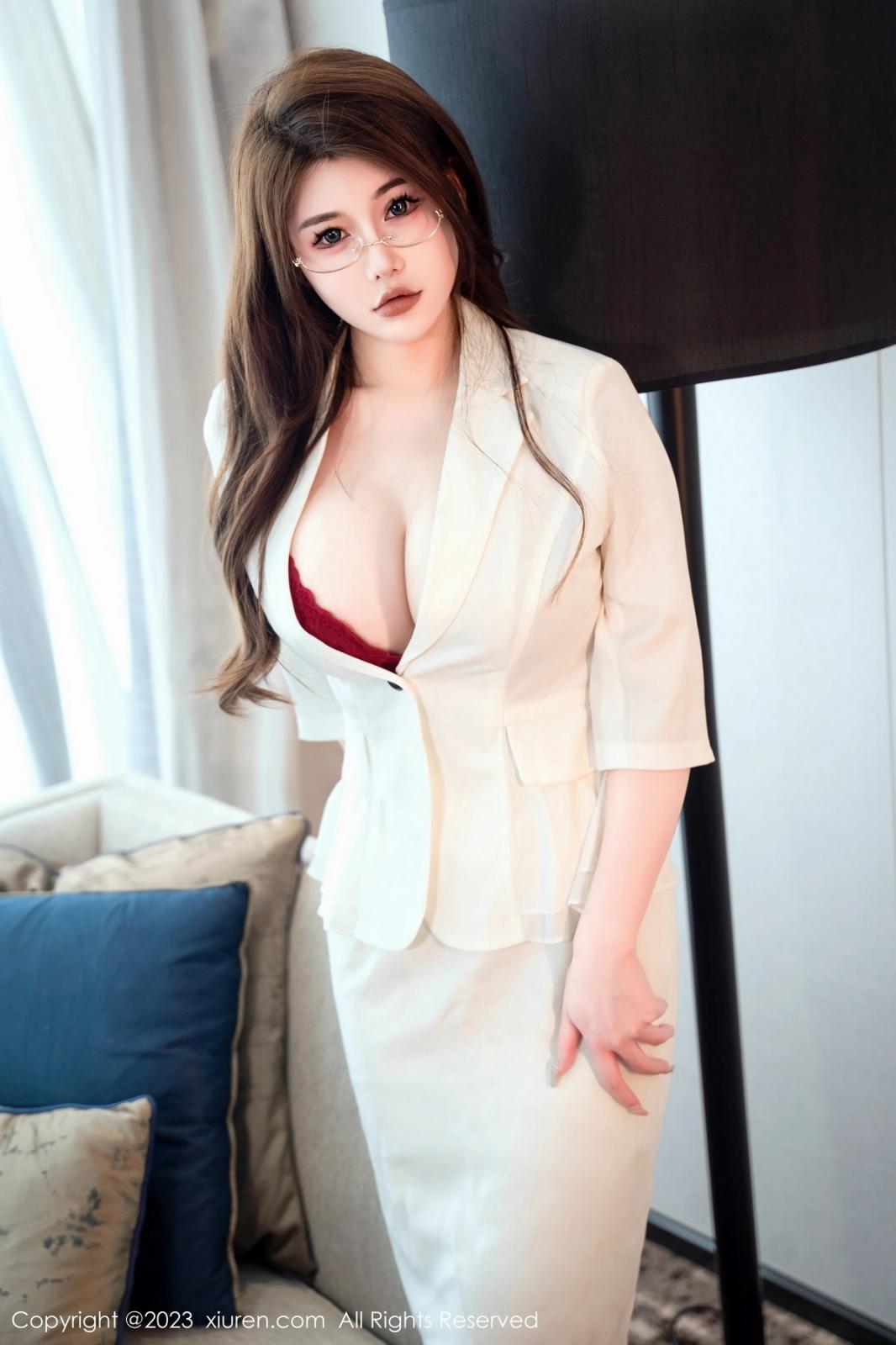 [XIUREN秀人网] 2023.11.23 NO.7706 甜妮 [62P-630MB]