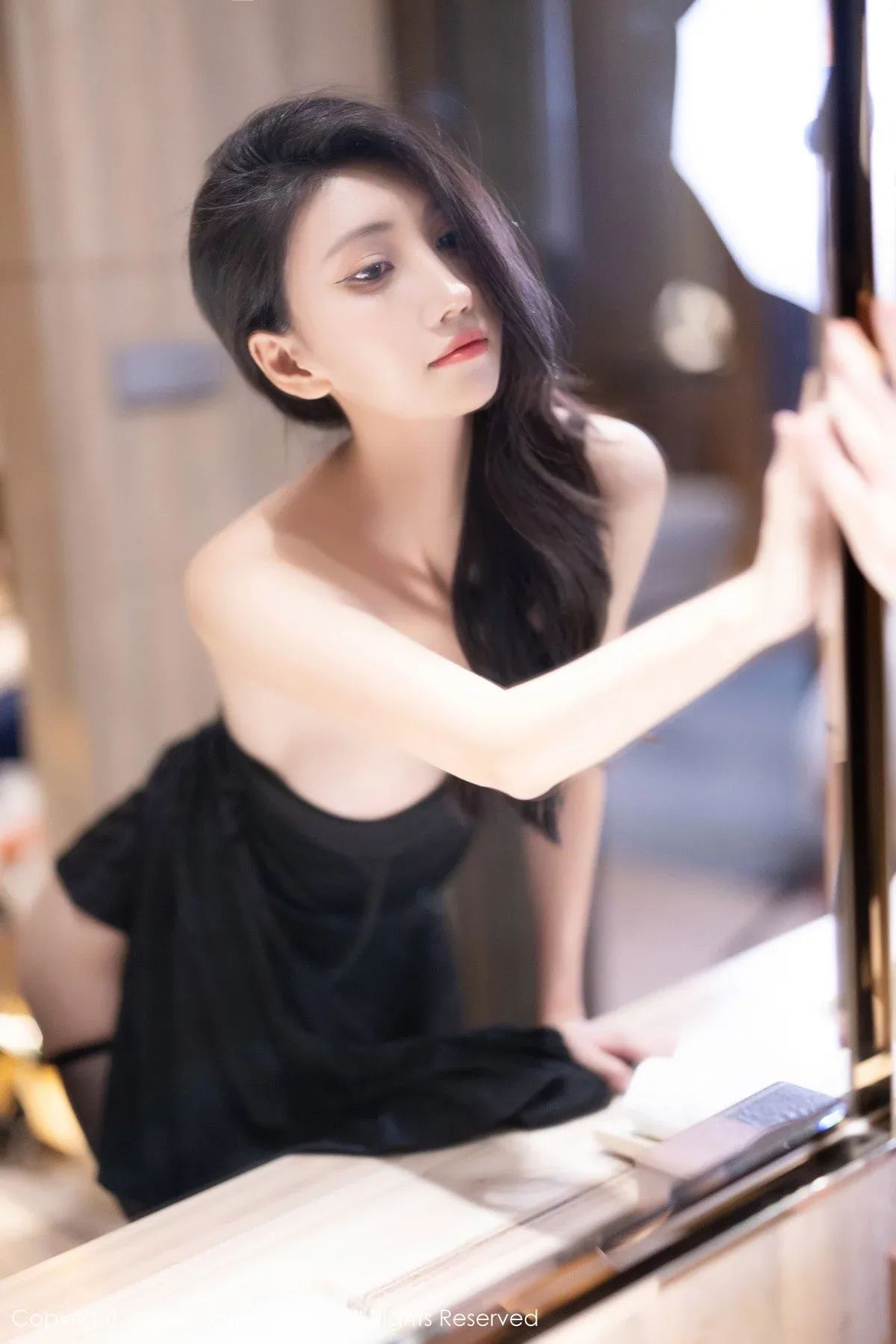 [XIUREN秀人网] 2023.12.19 NO.7830 章芃芃 [80P-711MB]