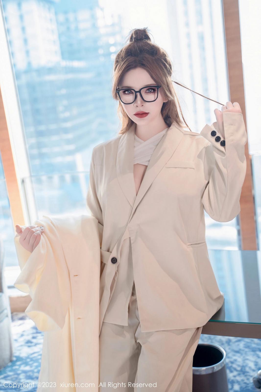 [XIUREN秀人网] 2023.12.26 NO.7865 伊丽莎有点白 [64P-604MB]