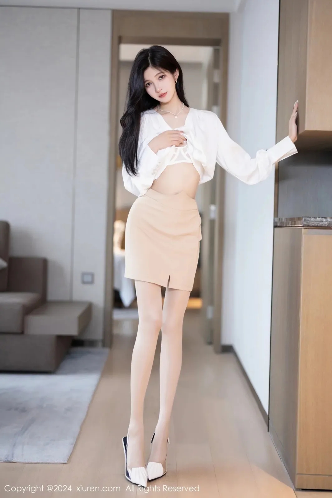 [XIUREN秀人网] 2024.01.03 NO.7906 程程程- [82P-654MB]