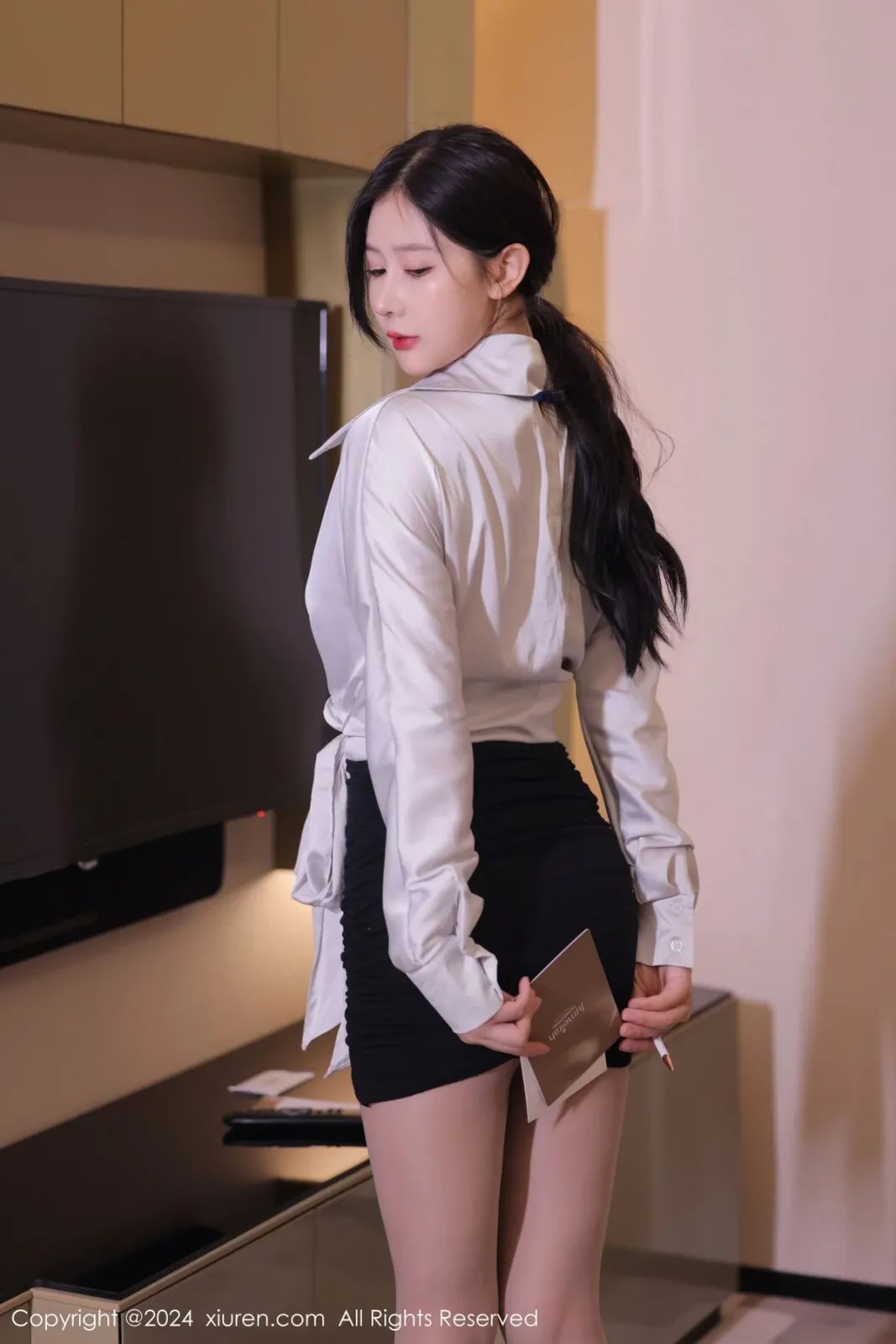 [XIUREN秀人网] 2024.01.08 NO.7926 尹甜甜 [72P-678MB]