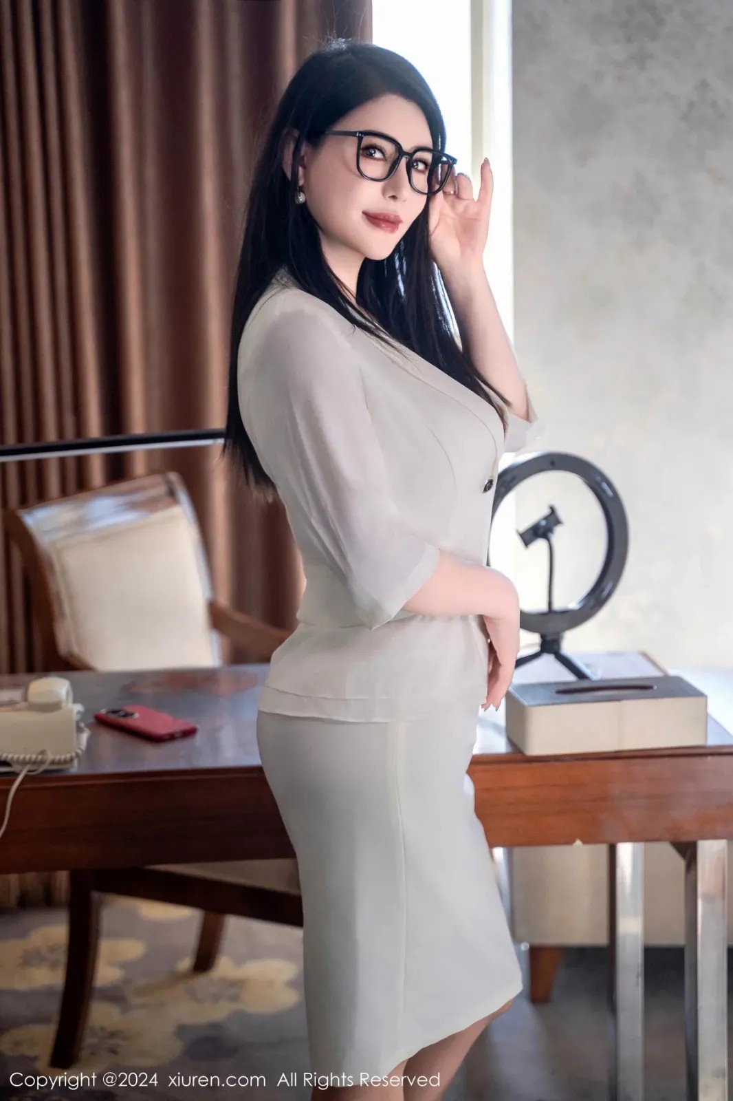 [XIUREN秀人网] 2024.01.24 NO.8008 悦悦姐 [63P-584MB]