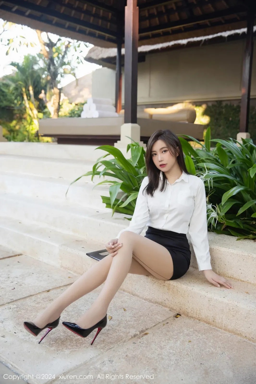[XIUREN秀人网] 2024.01.24 NO.8010 绮里嘉ula [76P-895MB]