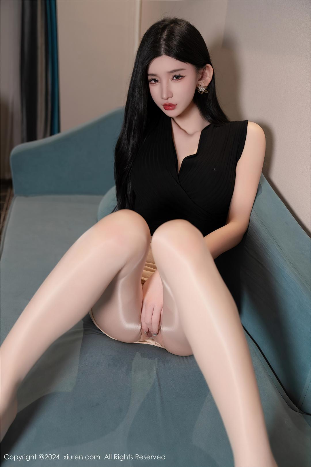 [XIUREN秀人网] 2024.02.02 NO.8057 周于希Sally [112P-1012MB]