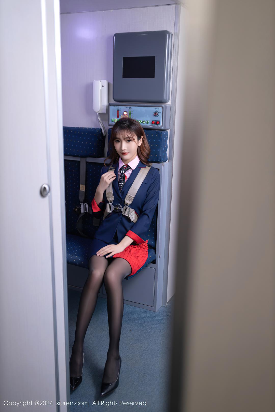 [XIUREN秀人网] 2024.03.07 NO.8196 陆萱萱 [80P-758MB]