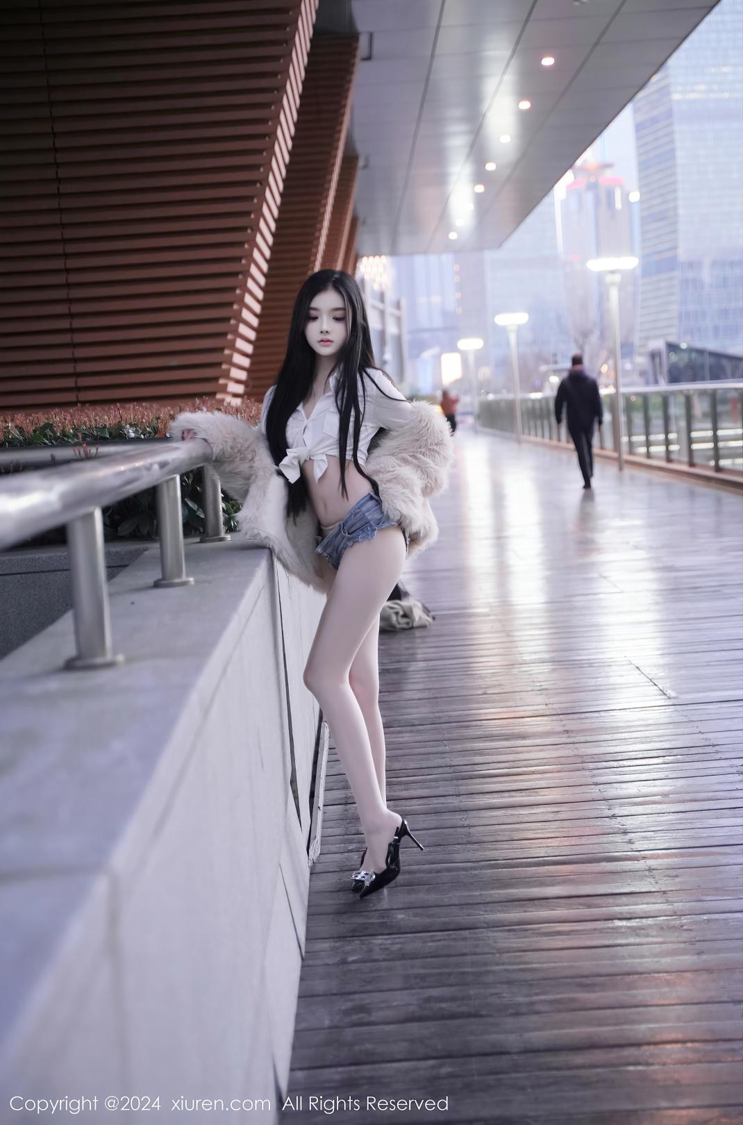 [XIUREN秀人网] 2024.03.20 NO.8261 龙雪儿 [77P-768MB]