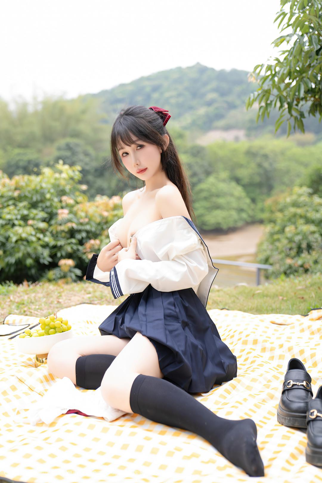[XIUREN秀人网] 2024.04.10 NO.8365 波巧酱 [85P-858MB]