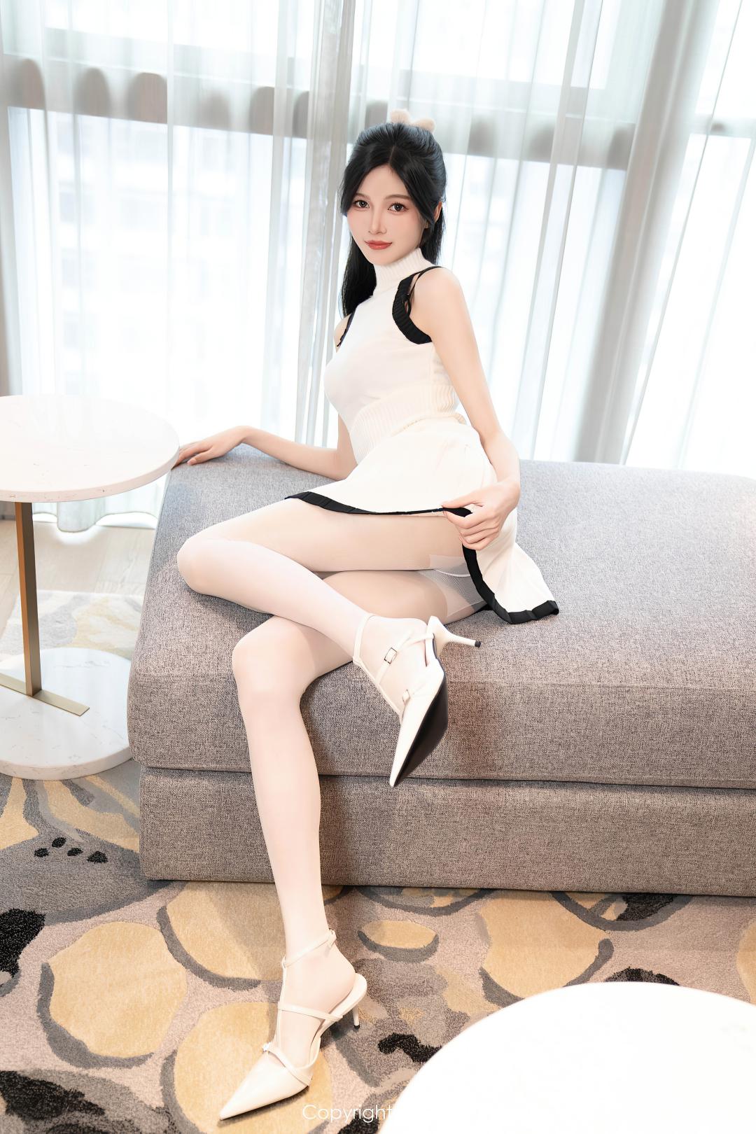 [XIUREN秀人网] 2024.05.15 NO.8544 程程程- [95P-959MB]