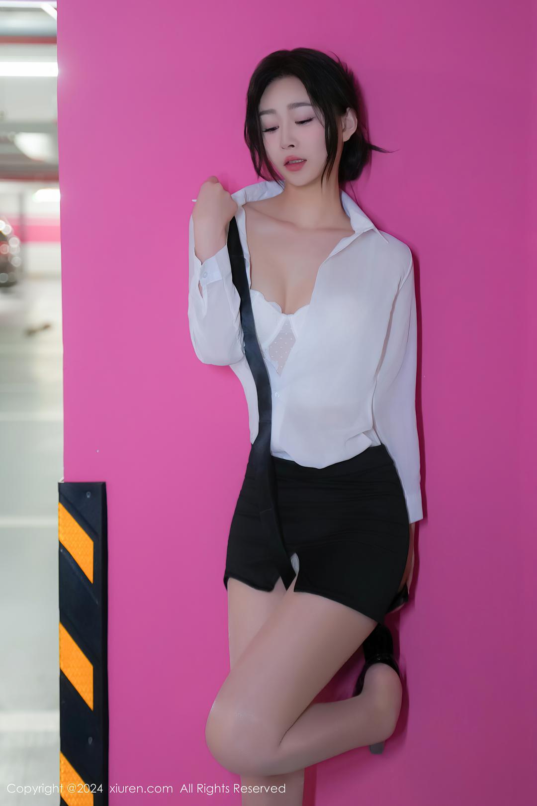 [XIUREN秀人网] 2024.05.29 NO.8613 软糖爱喝奶 [68P-601MB]
