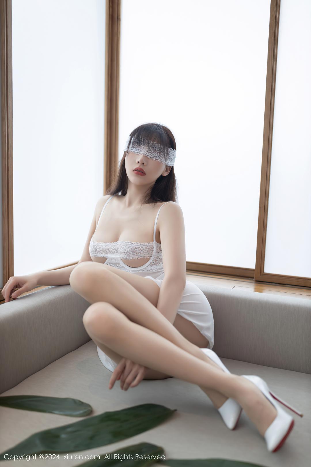 [XIUREN秀人网] 2024.06.06 NO.8665 陆萱萱 [80P-650MB]