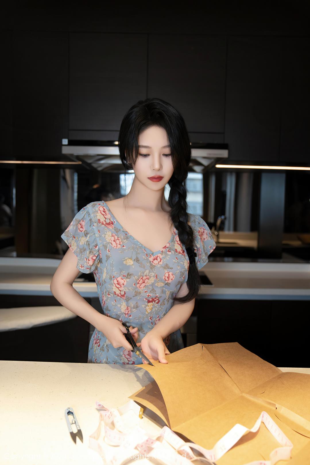 [XIUREN秀人网] 2024.06.14 NO.8704 利世 [80P-697MB]