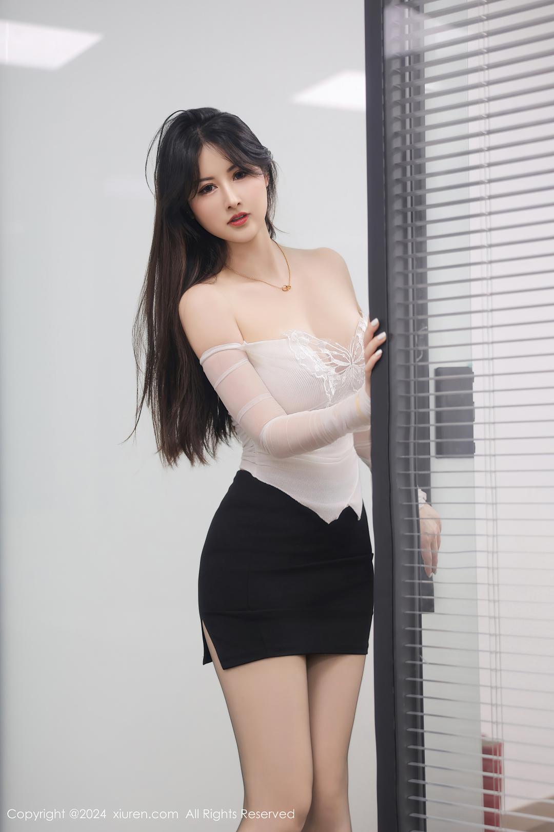 [XIUREN秀人网] 2024.06.27 NO.8766 诗诗kiki [81P-744MB]