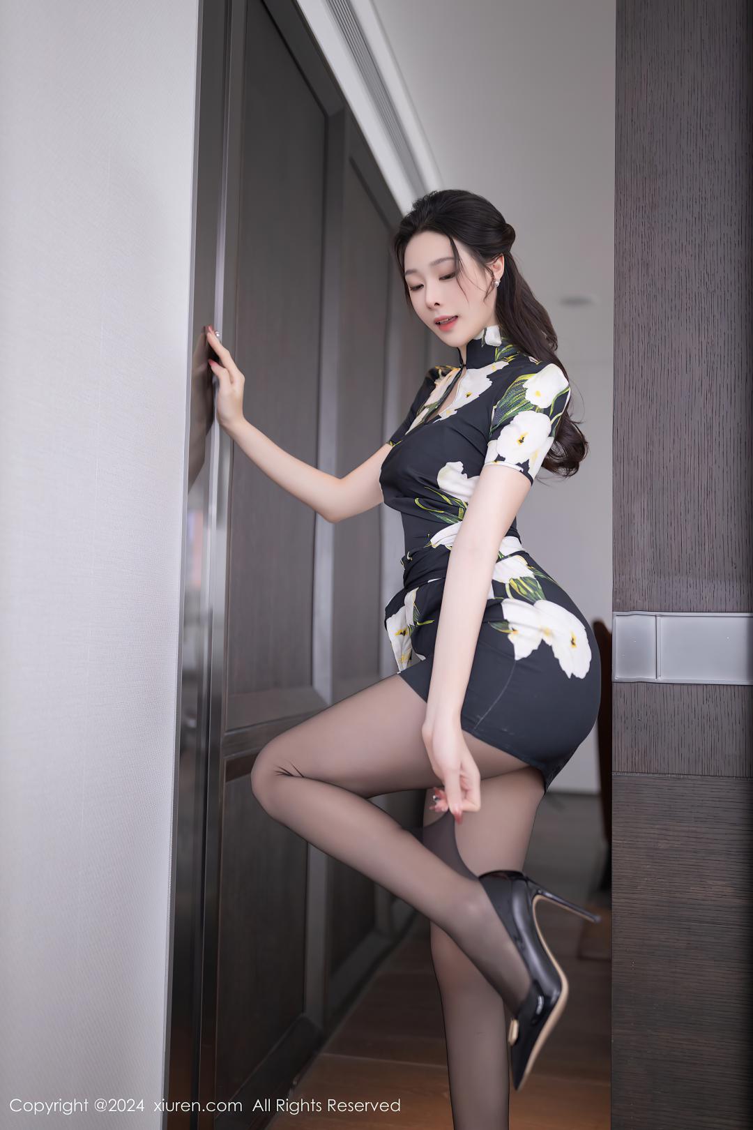[XIUREN秀人网] 2024.06.27 NO.8768 小逗逗 [80P-692MB]