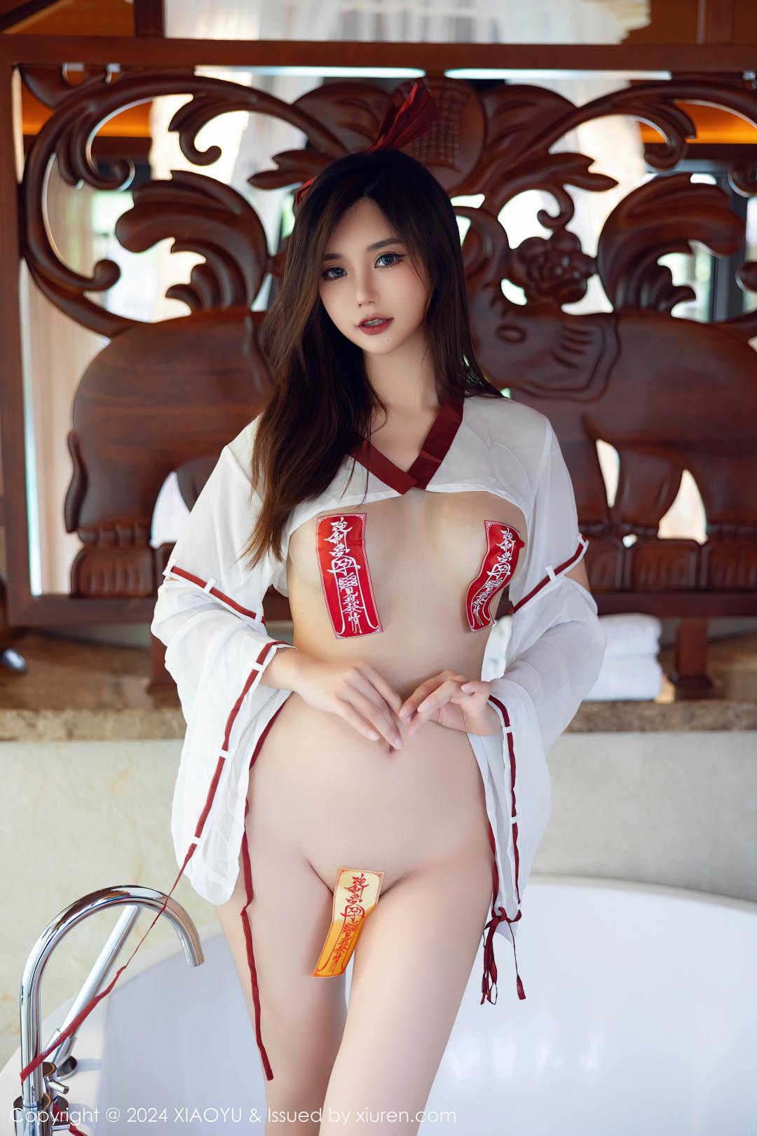 [XIUREN秀人网] 2024.07.05 NO.8814 绮里嘉ula [76P-738MB]