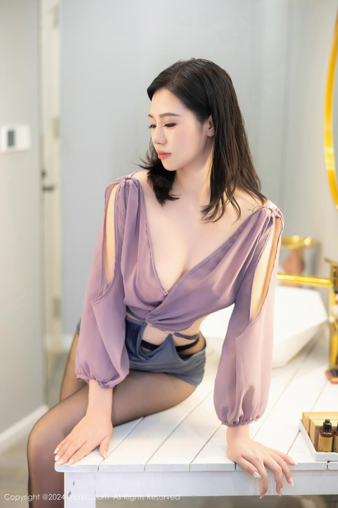 [XIUREN秀人网] 2024.07.23 NO.8902 金小依 [76P-637MB]