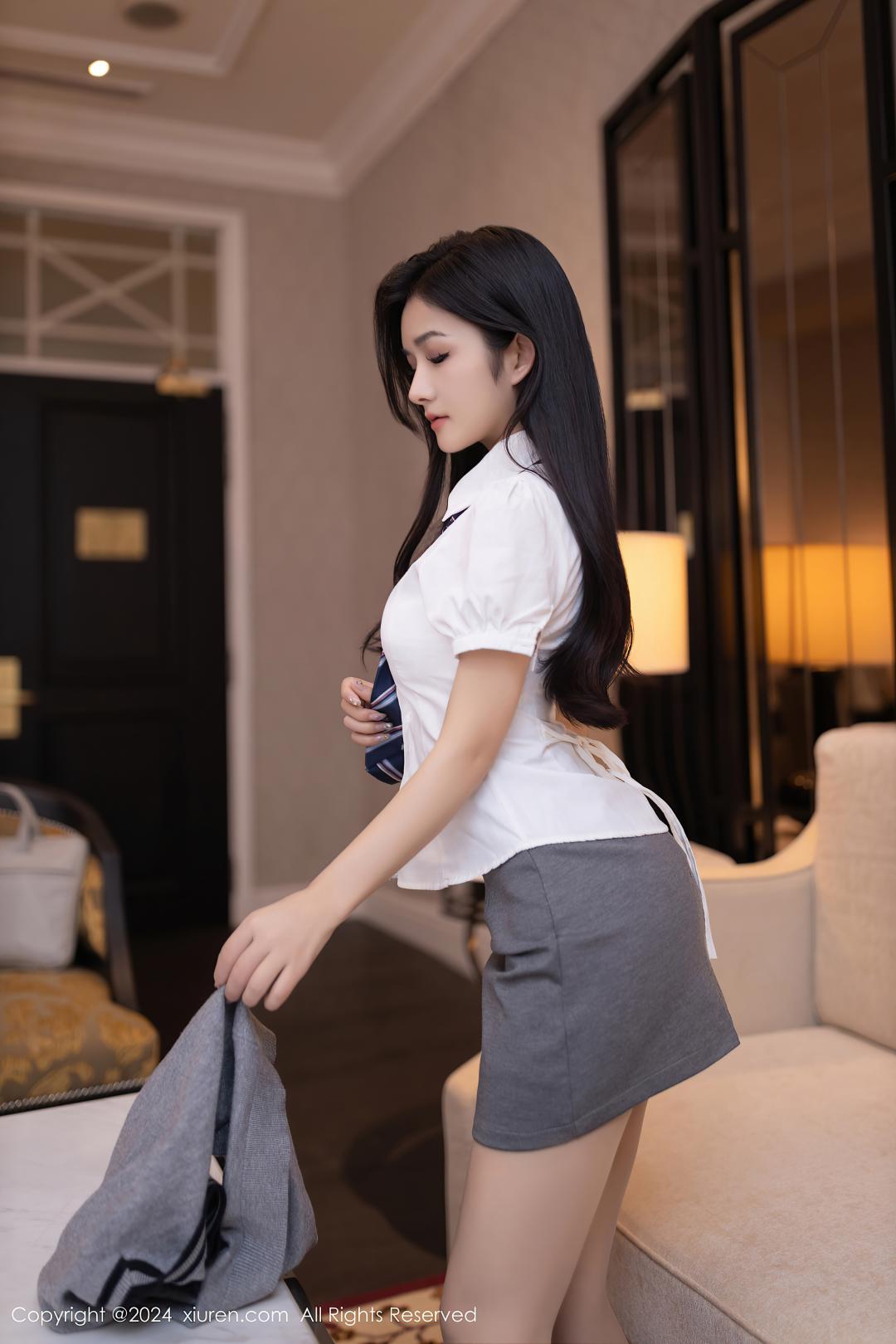 [XIUREN秀人网] 2024.07.24 NO.8910 谭小灵 [80P-760MB]
