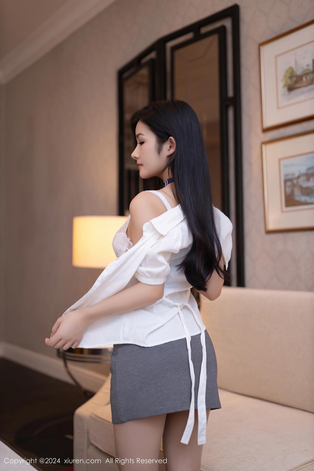[XIUREN秀人网] 2024.07.24 NO.8910 谭小灵 [80P-760MB]