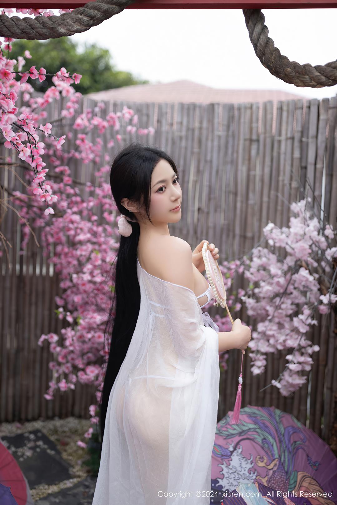 [XIUREN秀人网] 2024.07.26 NO.8927 鱼子酱Fish [80P-825MB]