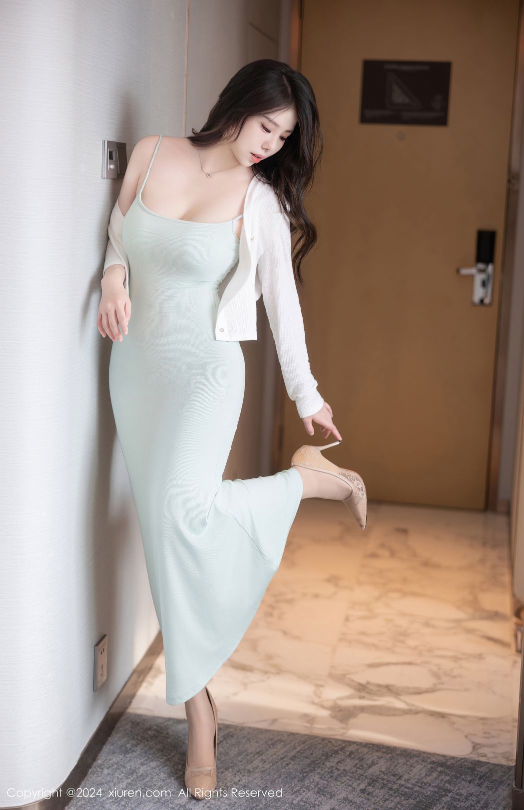 [XIUREN秀人网] 2024.08.28 NO.9080 白茹雪abby [83P-796MB]