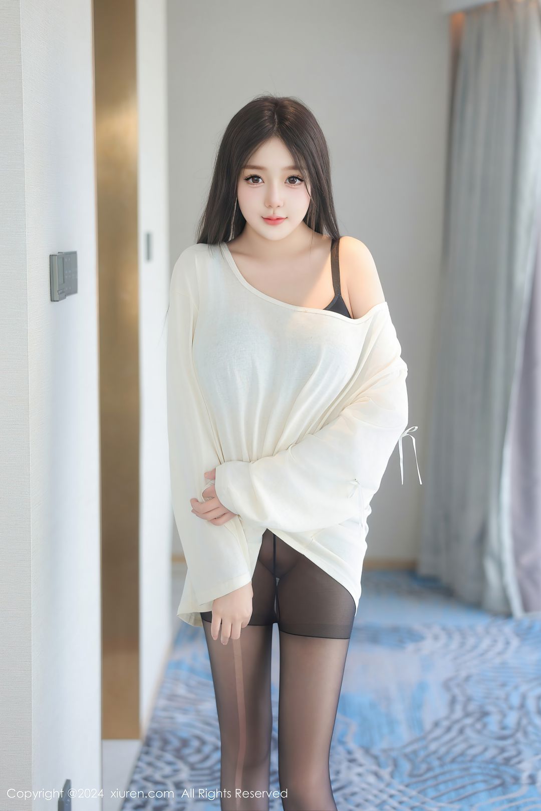 [XIUREN秀人网] 2024.08.30 NO.9089 柚柚小奶瓶 [81P-806MB]