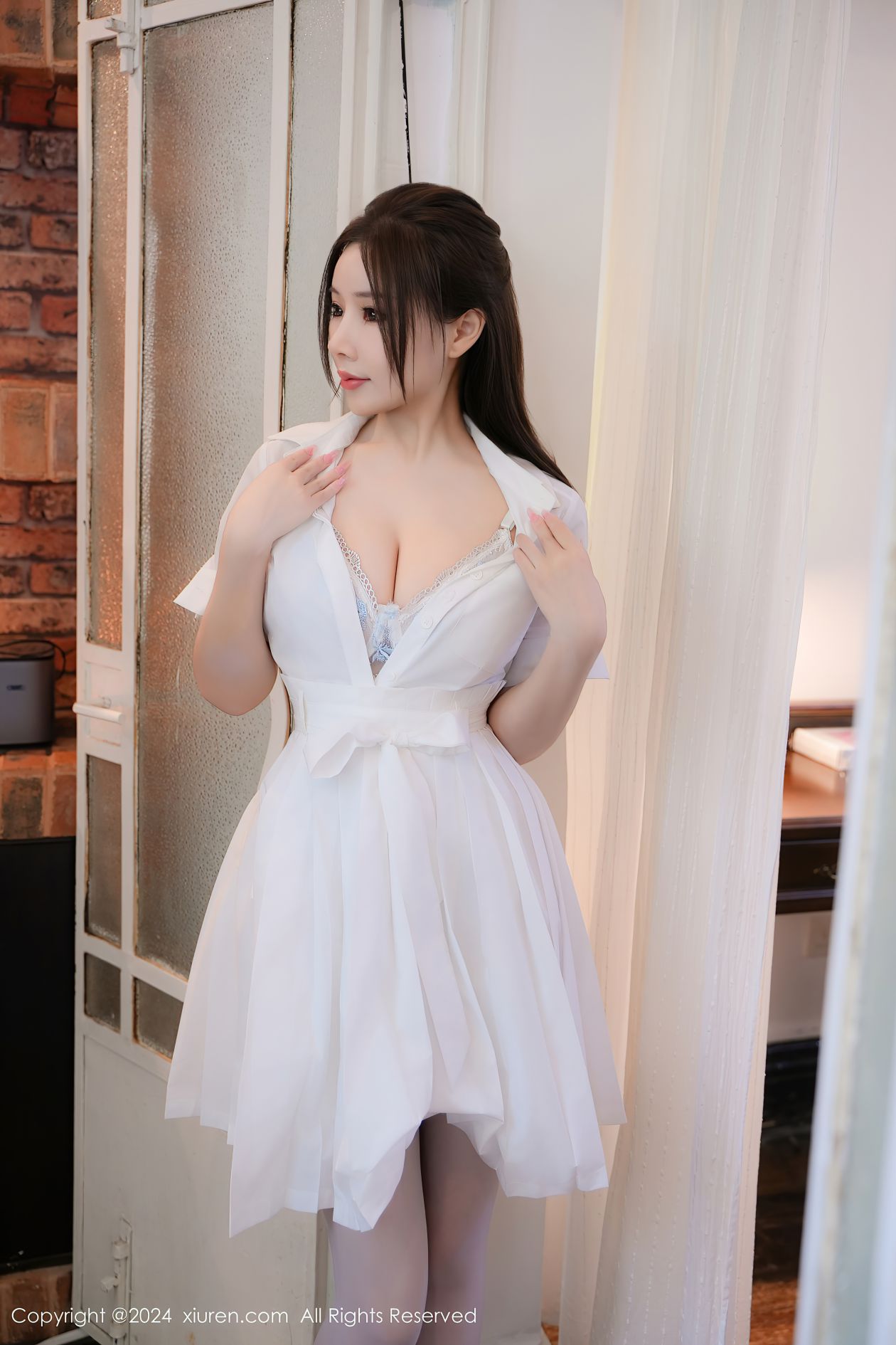 [XIUREN秀人网] 2024.09.10 NO.9136 金允珍呐 [80P-889MB]