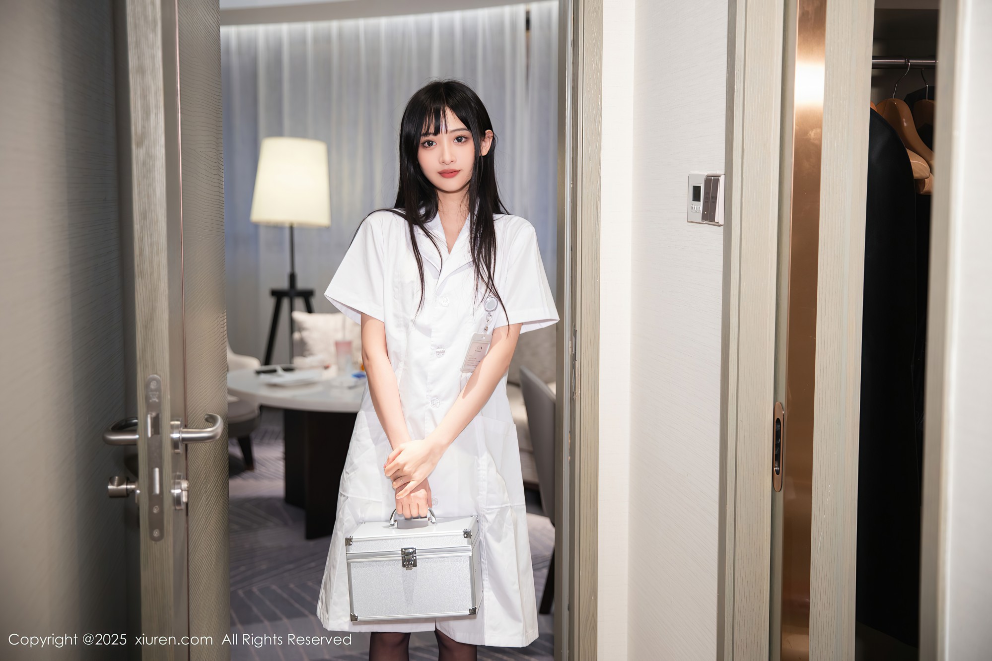 [XIUREN秀人网] 2025.06.06 NO.10373 茂木希子 [80P-623MB]