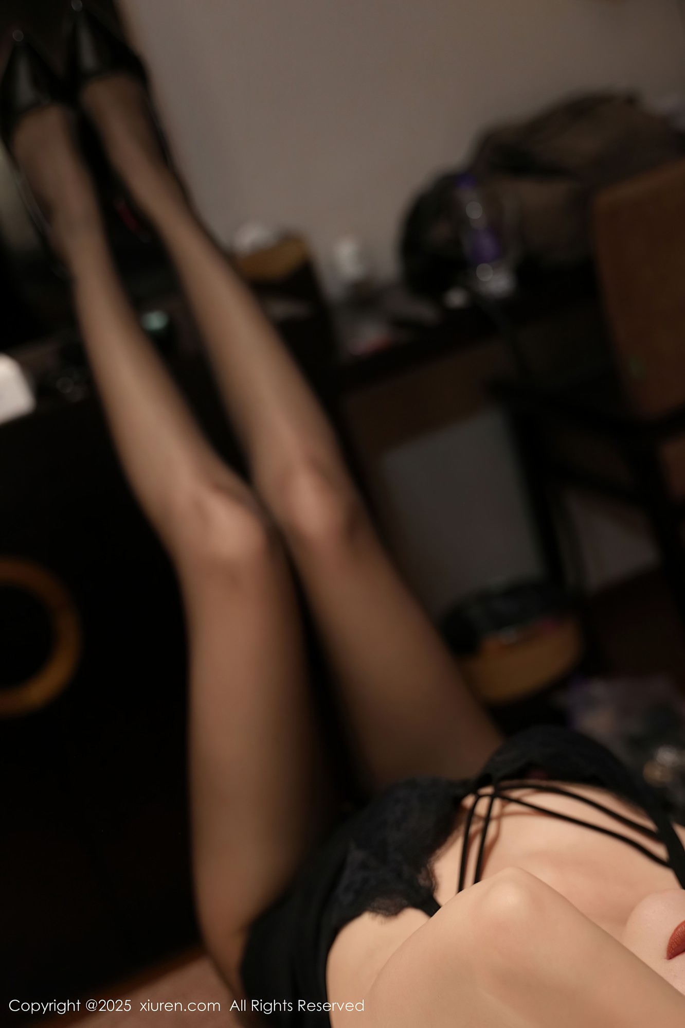 [XIUREN秀人网] 2025.06.06 NO.10372 白芷yy [60P-635MB]