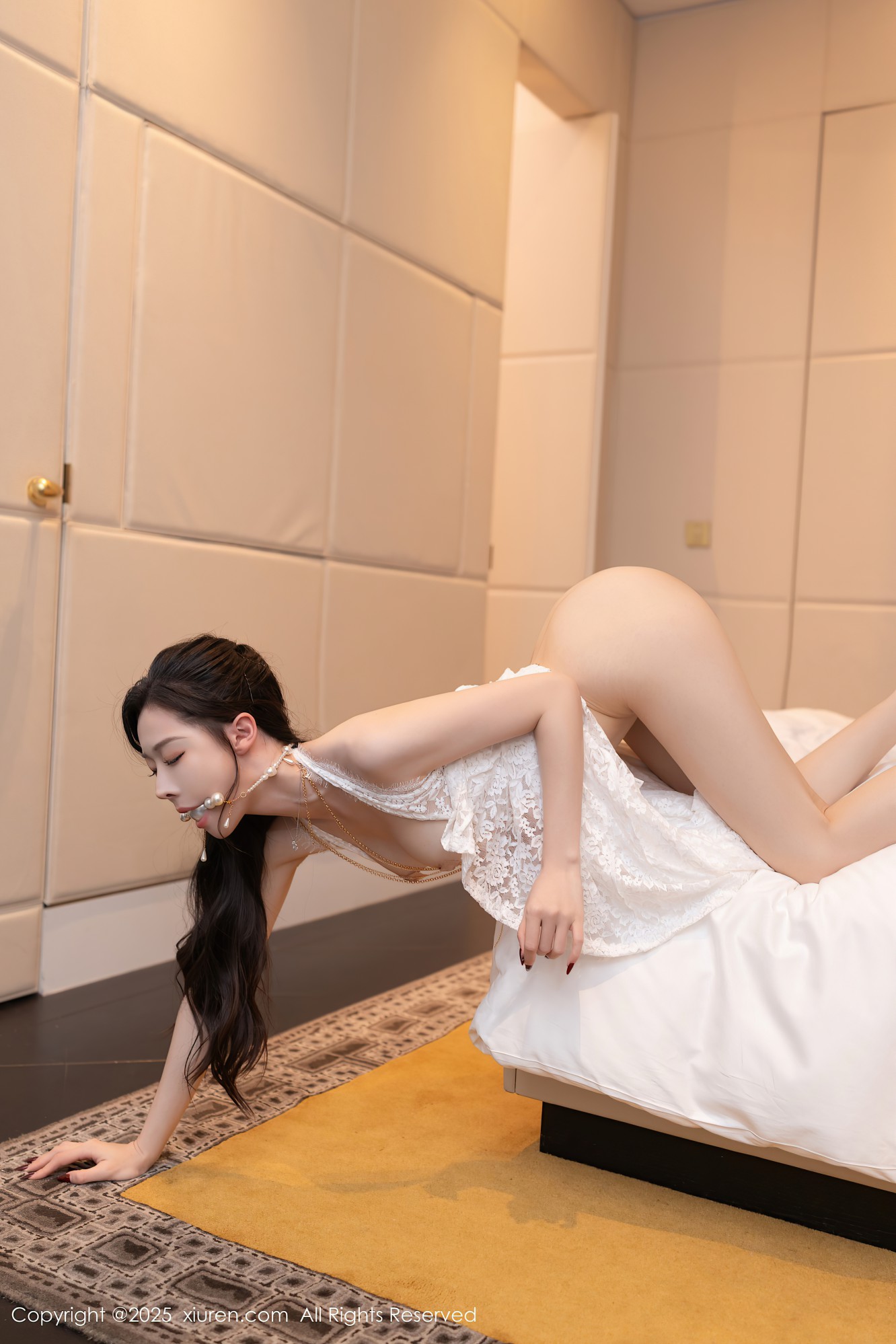 [XIUREN秀人网] 2025.06.06 NO.10378 小逗逗 [82P-828MB]