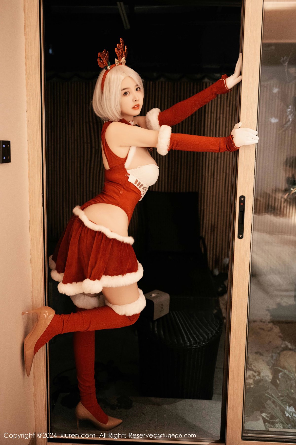 [XIUREN秀人网] 2024.12.26 NO.9660 樱桃小犊子 [60P-564MB]
