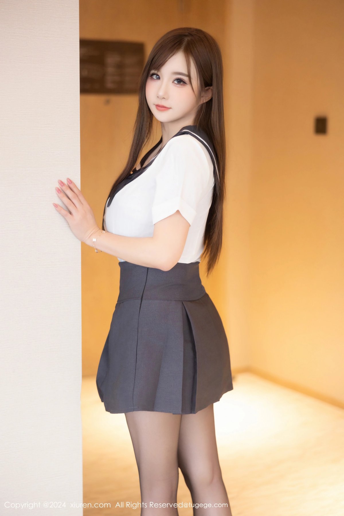 [XIUREN秀人网] 2024.12.26 NO.9663 小肉肉咪 [78P-733MB]