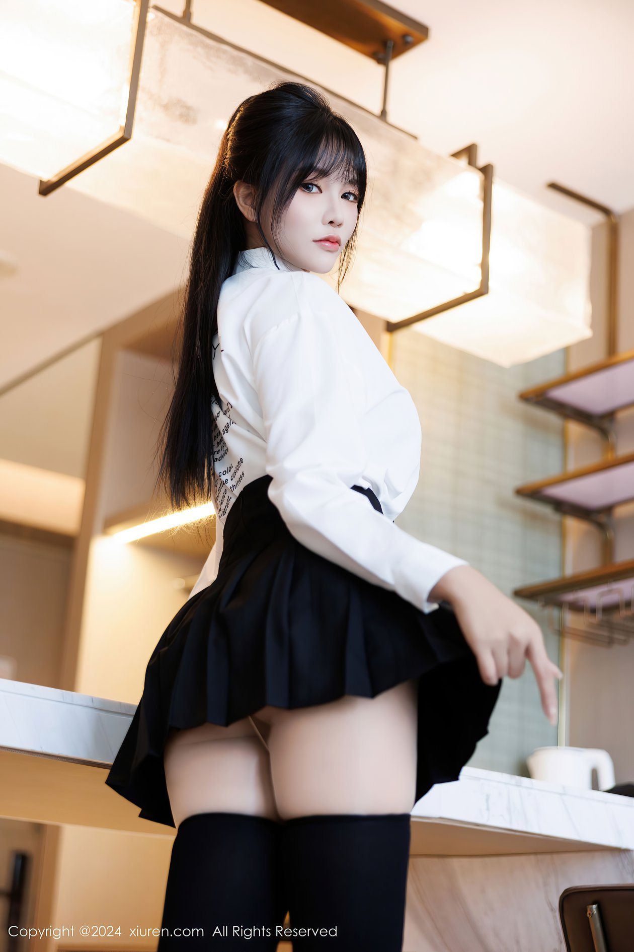 [XIUREN秀人网] 2024.11.26 NO.9505 娜比 [88P-692MB]